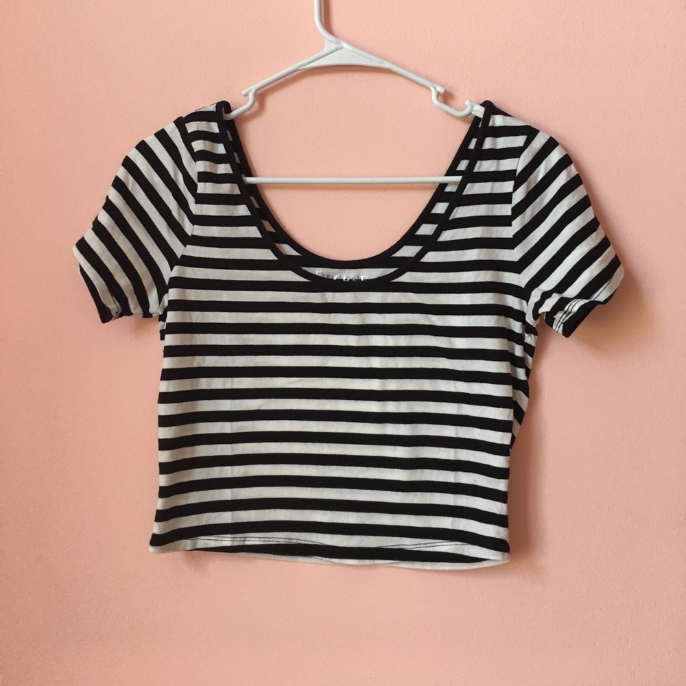 Black & White Striped Crop Top