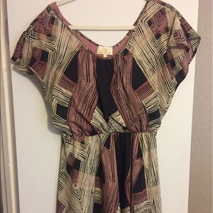 Short split sleeve dress size M