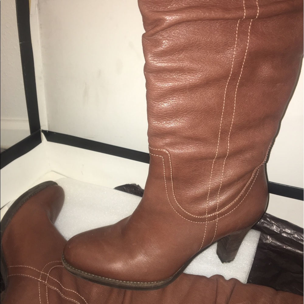 Brown below the Knee Boots/Heels