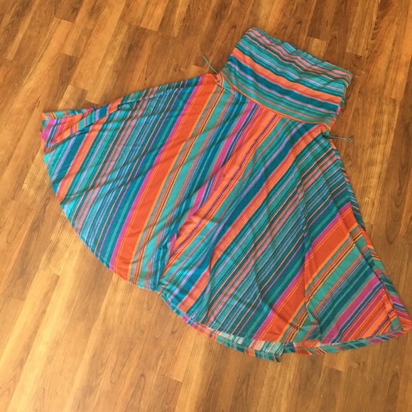 Maurices Dresses & Skirts - Flowy A-line Strapless Dress