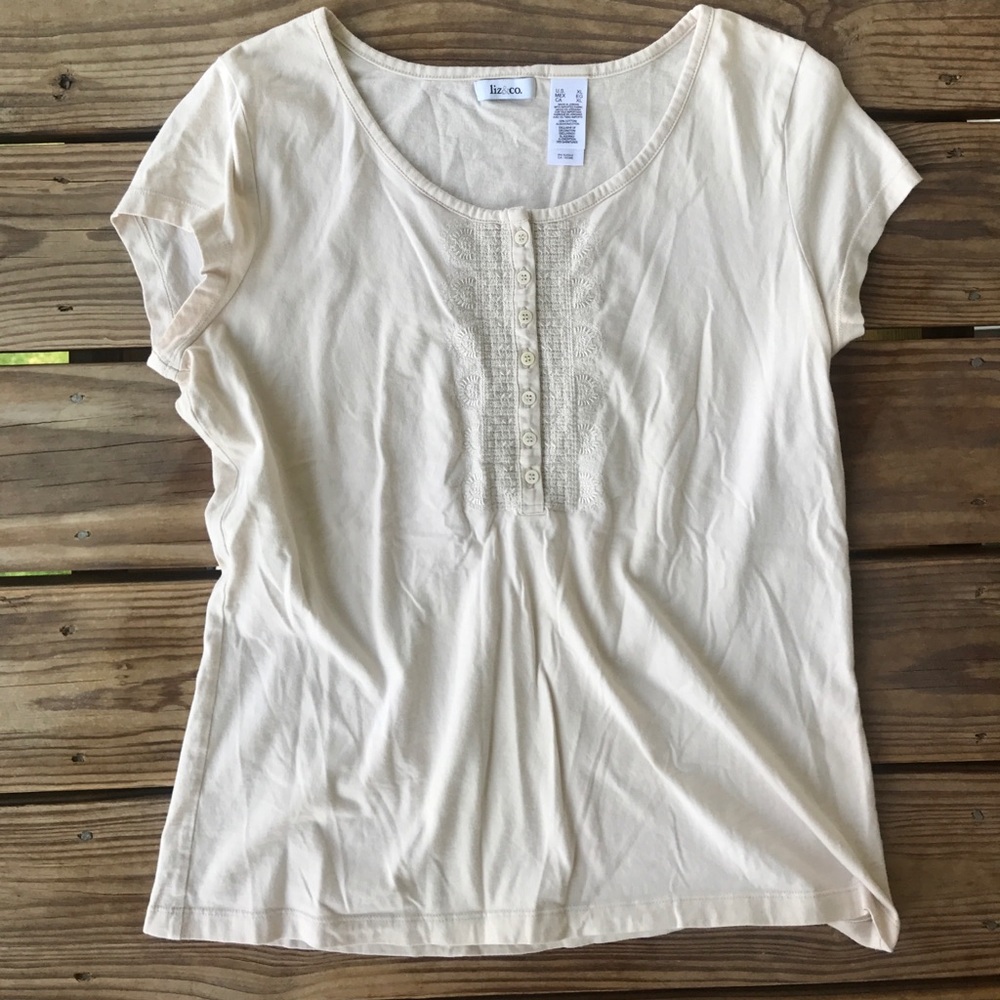 XL Liz & Co tee