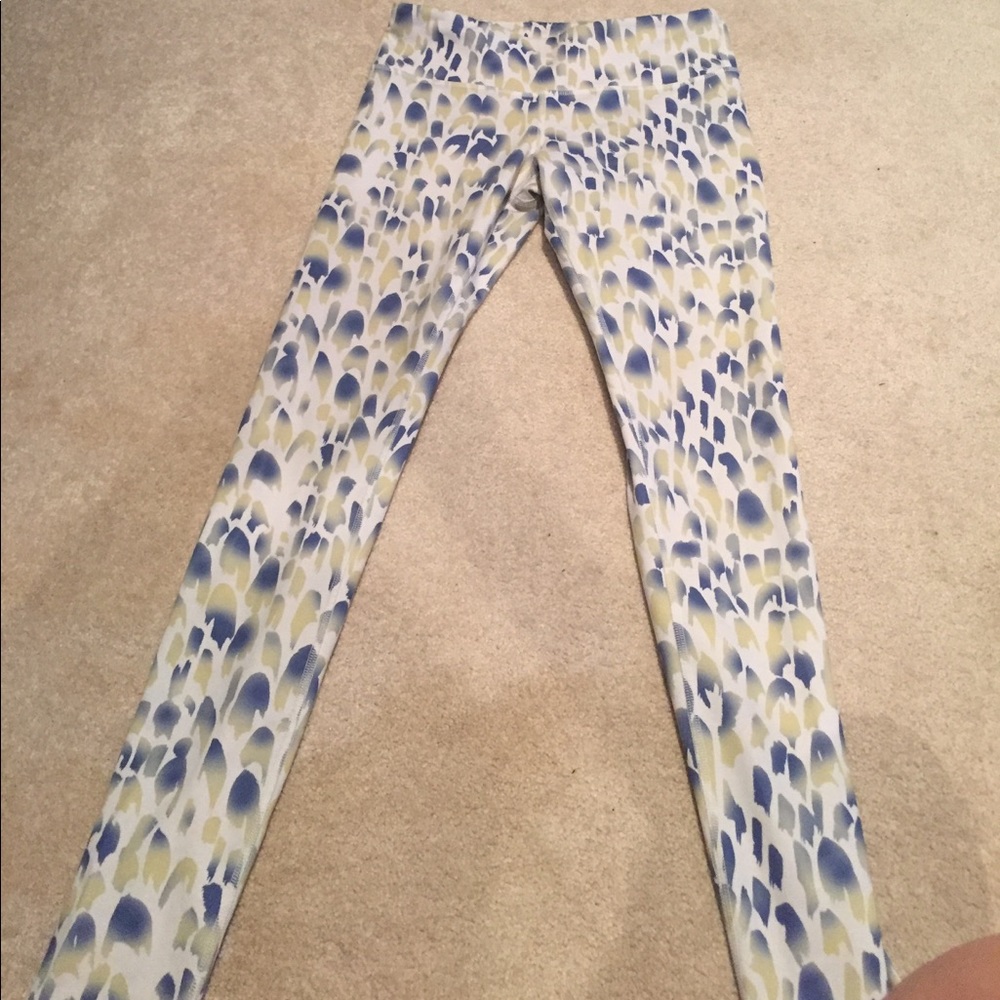 alō yoga leggings