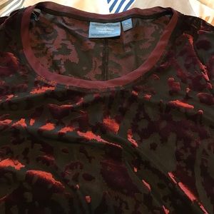 Gorgeous like new top