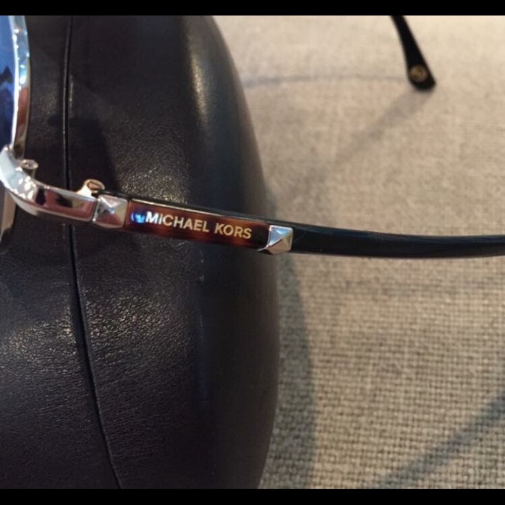 Michael Kors sunglasses - Picture 2 of 8