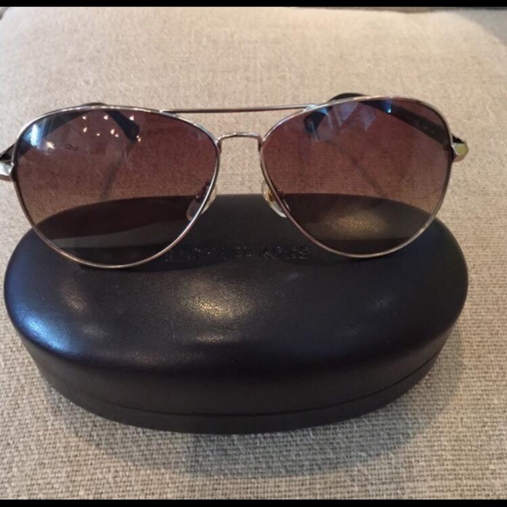 Michael Kors sunglasses - Picture 3 of 8