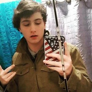 Meet your Posher, Vincent