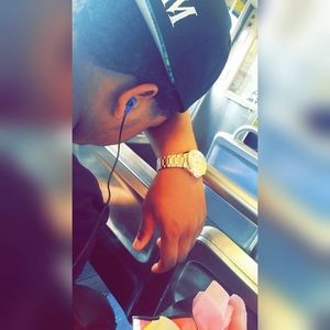 Meet your Posher, Nyseem