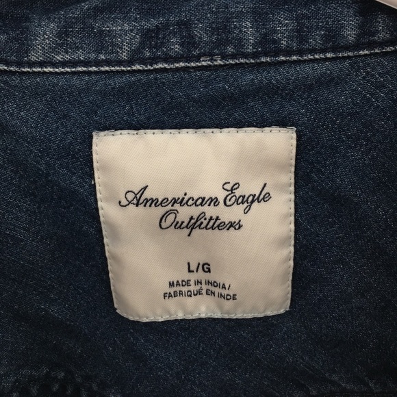 Jean Button-up - Picture 3 of 3