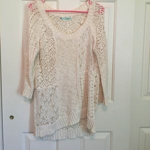 Cream Scoop Neck Quarter Sleeve Sweater