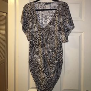 Carmen Marc Valvo snakeskin print Beach cover up