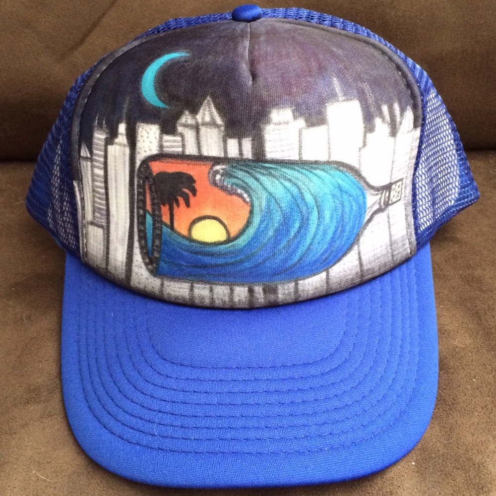 Bottled paradise in the city hand-drawn mesh cap