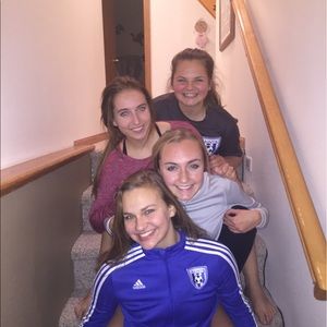 Meet your Posher, Jana