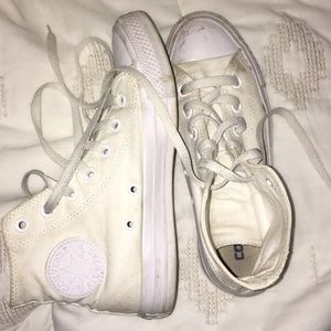 White/Off-White Converse