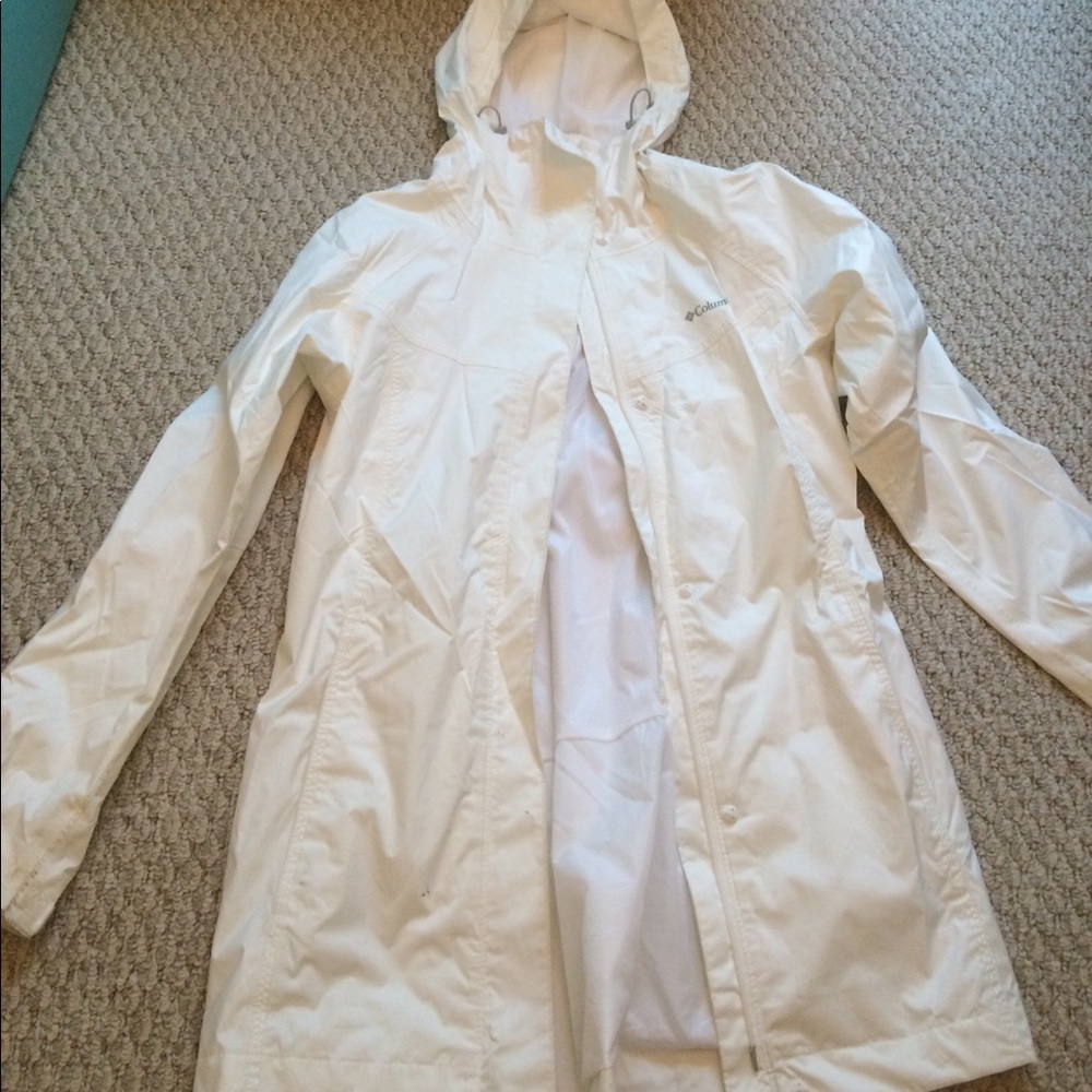 Columbia rain jacket