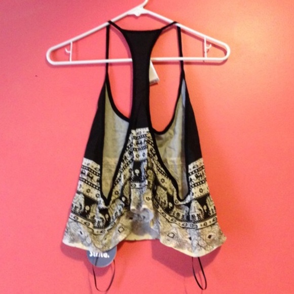 🐘 Elephant Tank - Picture 2 of 5