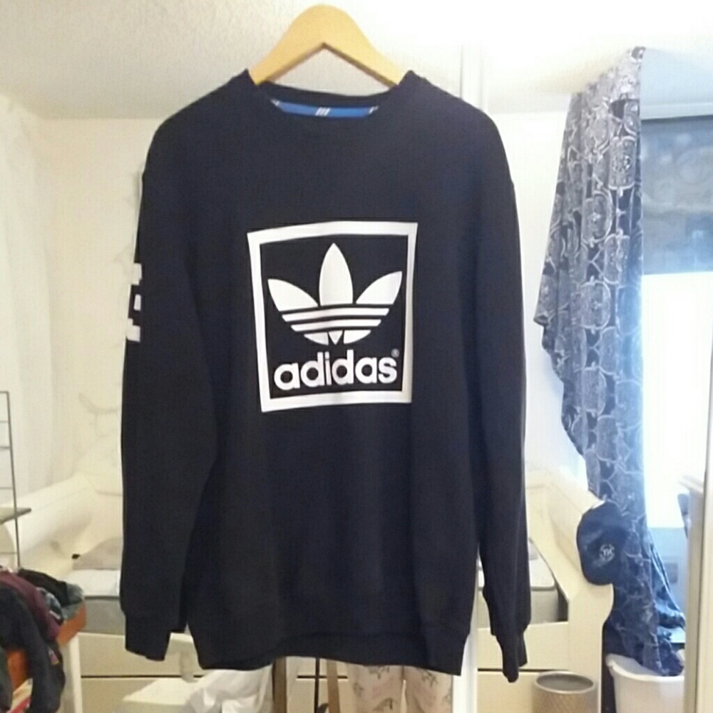 Adidas sweatshirt