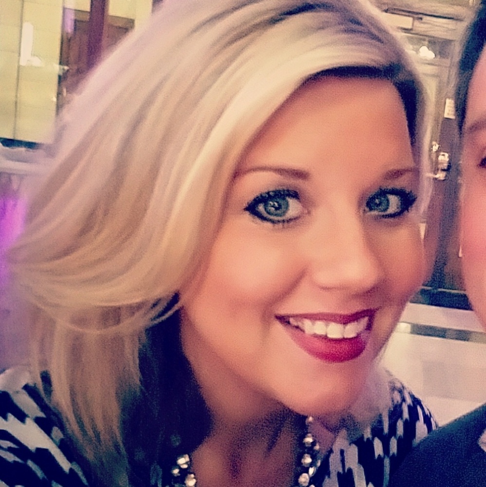 Meet your Posher, Brooke