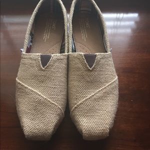 Tan Burlap Toms, Size 9, NEVER WORN