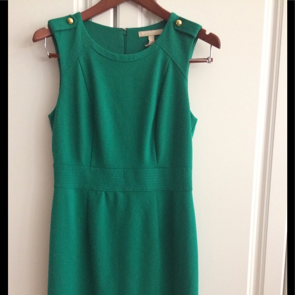NOT FOR SALE **ISO--THIS BANANA REPUBLIC DRESS.