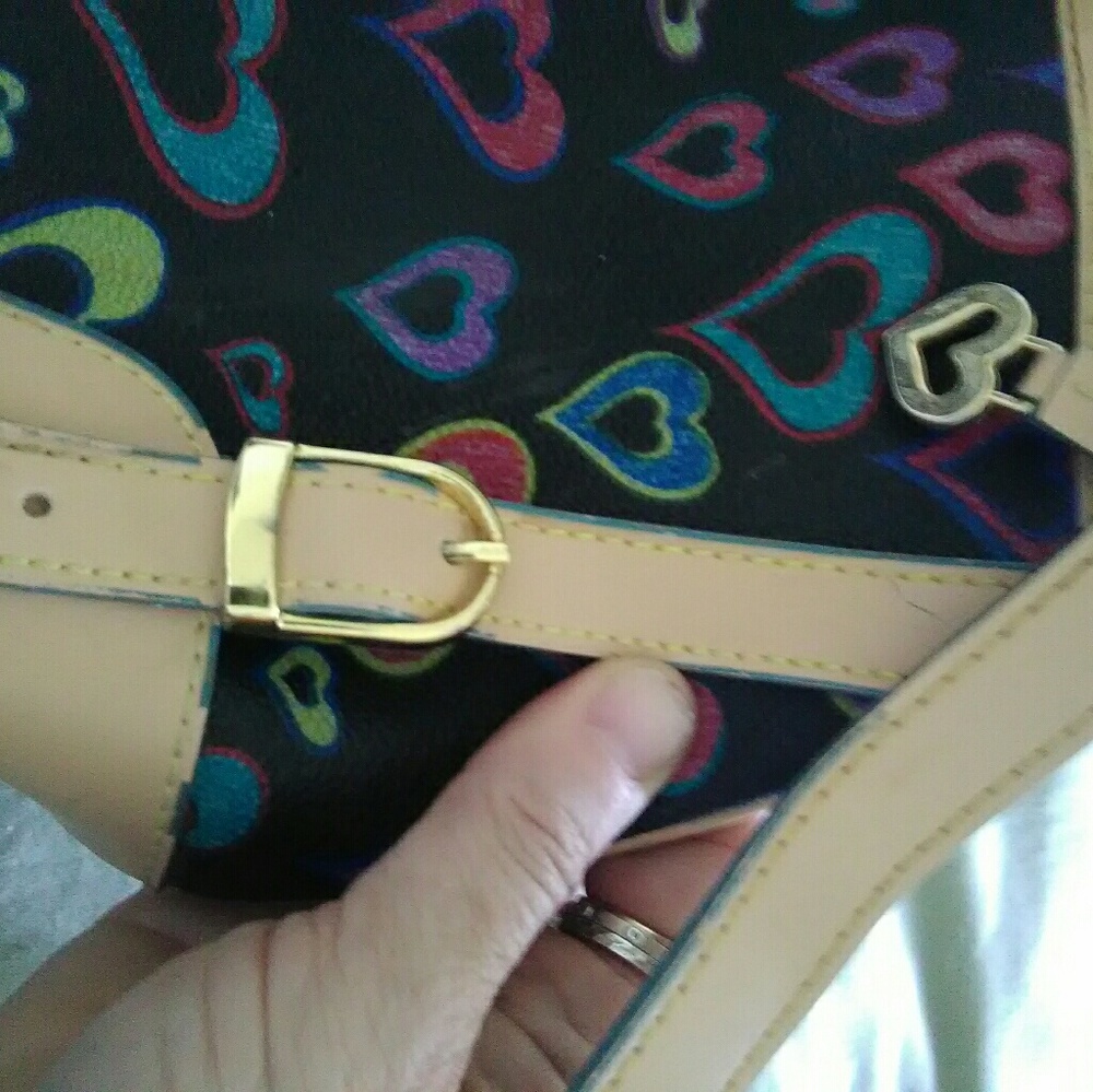 Purse/small backpack with hearts - Picture 6 of 8