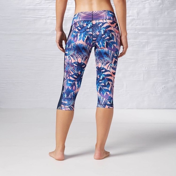 [reebok] yoga pineapple capri - Picture 2 of 4