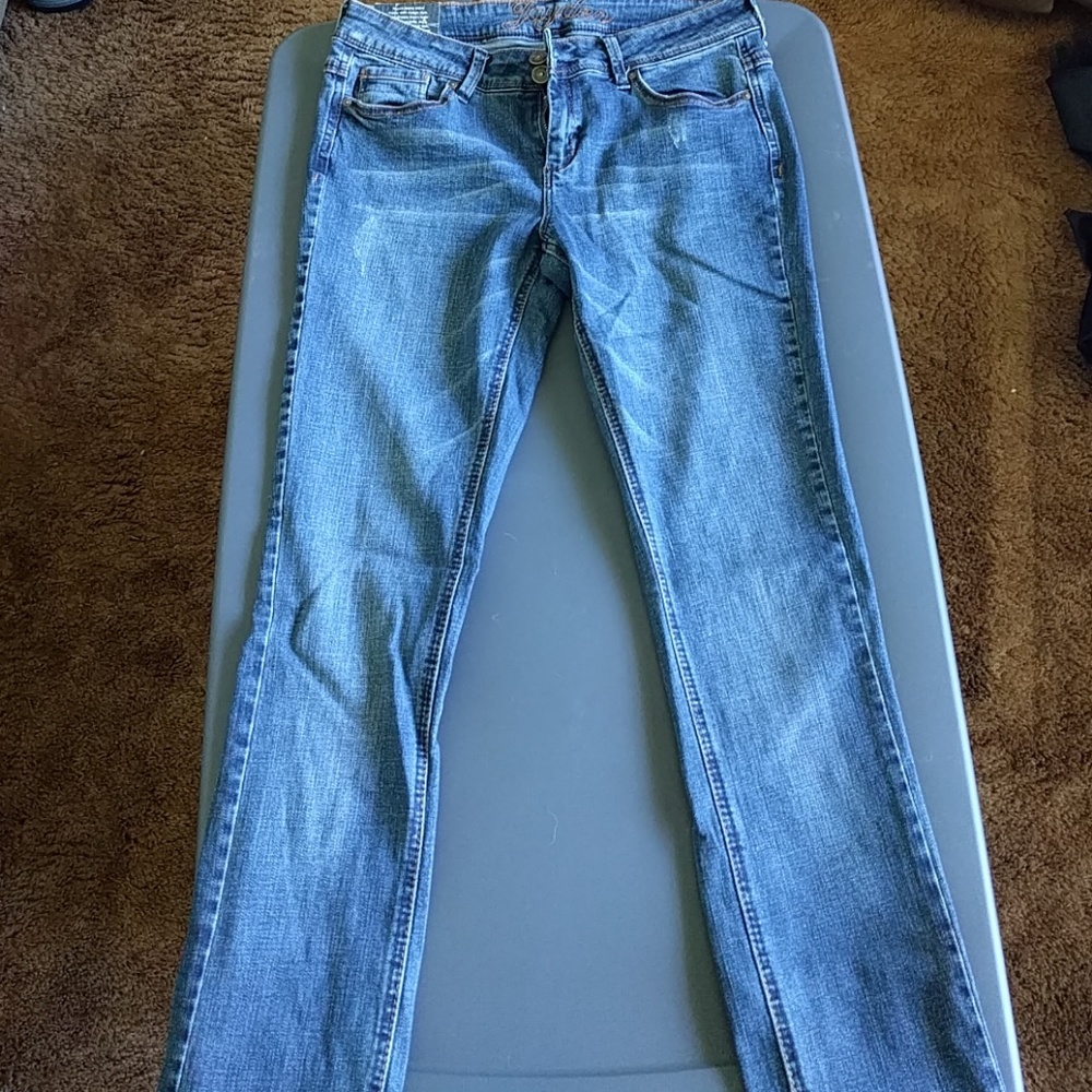 Delia's Jayden jeans