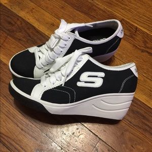Skechers wedge sneakers