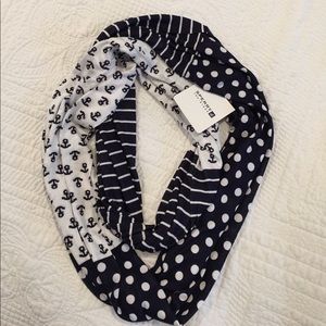 Sperry Loop Lightweight Scarf
