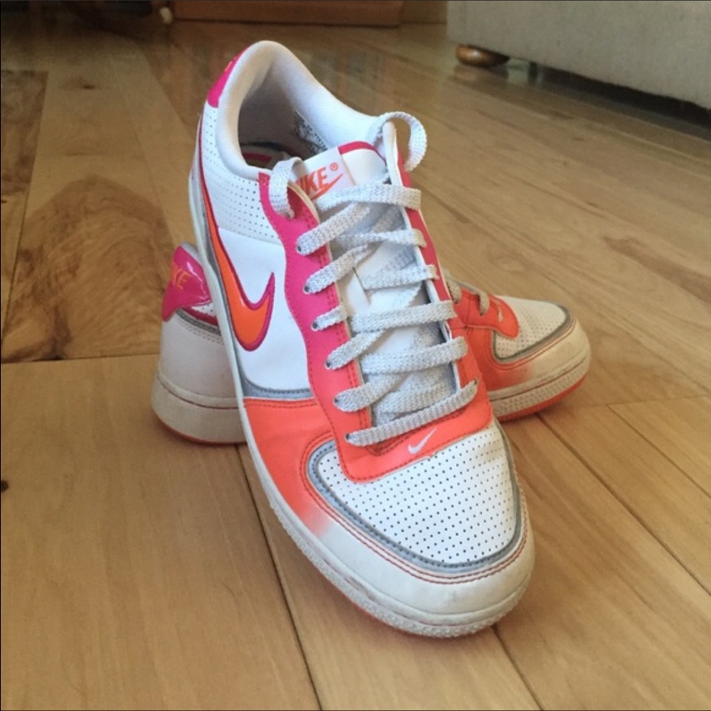 Retro Nike Air Shoes