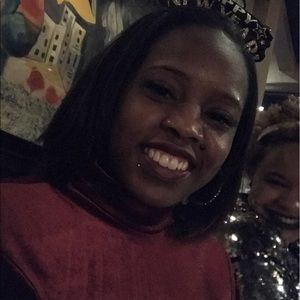 Meet your Posher, Ashlie