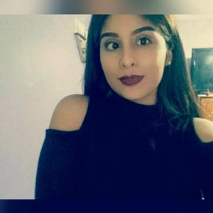 Meet your Posher, Sabrina