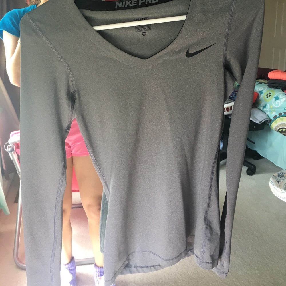 Nike pro long-sleeve