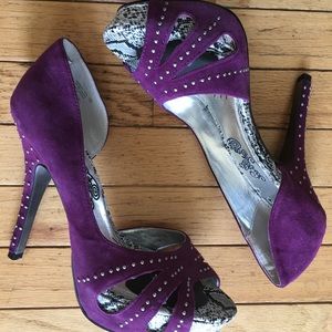 Naughty Monkey Unique Heels!