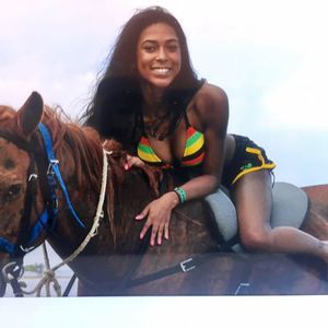 Meet your Posher, Lulu