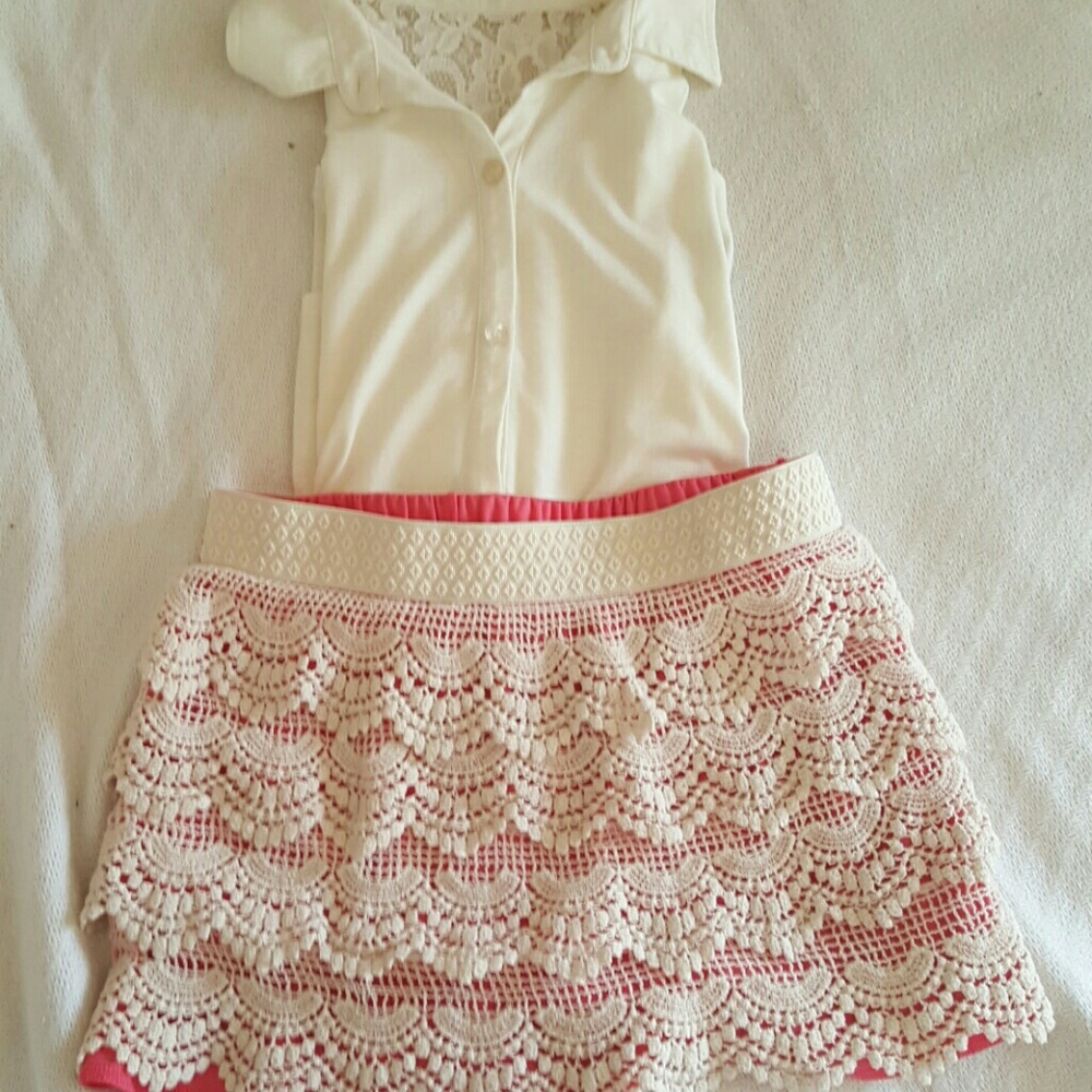 Girls cute skort and button-down sleeveless shirt