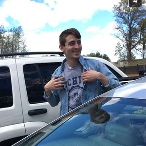 Meet your Posher, Evan