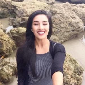 Meet your Posher, Lovejot