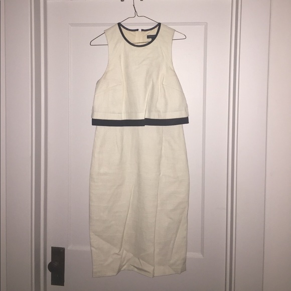 Banana Republic Dresses & Skirts - Banana Republic Sheath - Summer Chic! Banana Republic Dresses & Skirts - Banana Republic Sheath - Summer Chic!