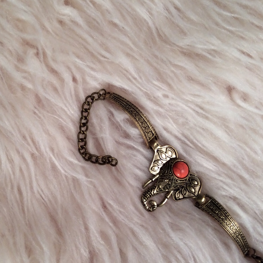 Elephant Shape Gem Bracelet - Picture 5 of 5