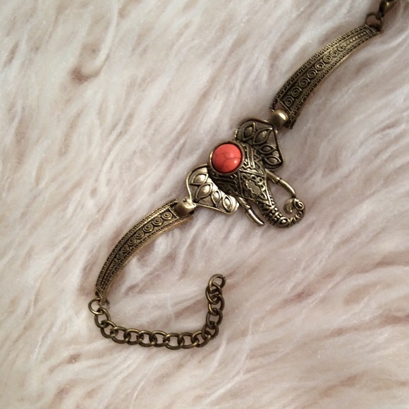 Elephant Shape Gem Bracelet - Picture 3 of 5