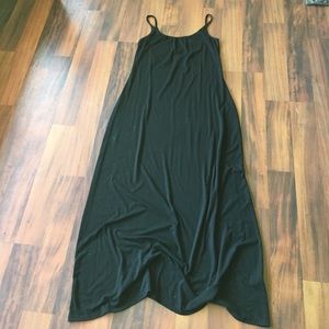 Black spaghetti strap maxi dress