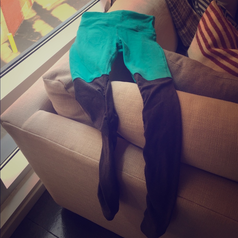 Alo Goddess Leggings