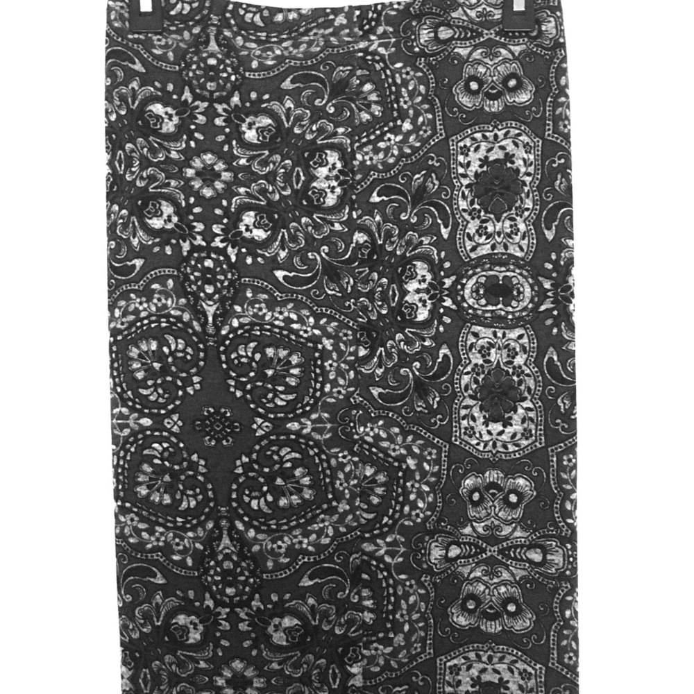 Lily White Knee Length Pencil Skirt