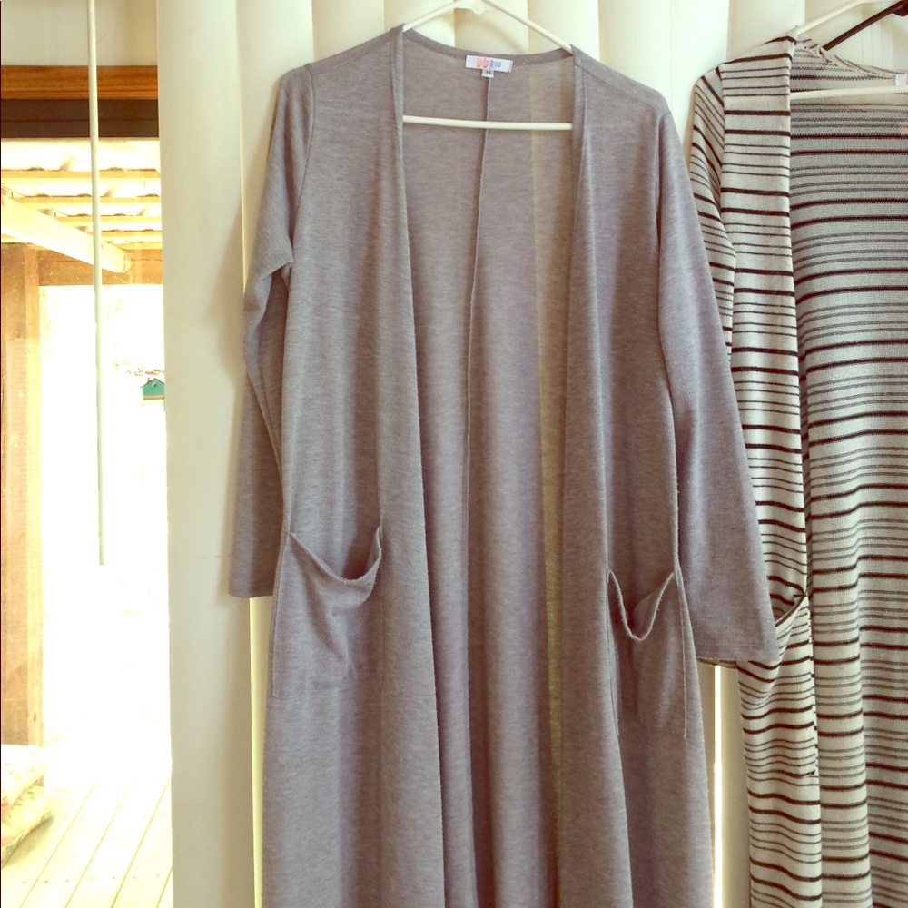 Lularoe Sarah long sweater / duster gray 💕medium