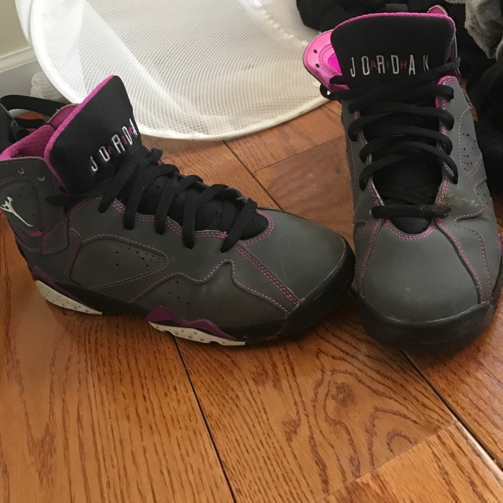 Jordon sneakers