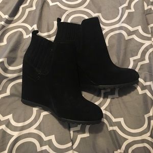 Gianni bini booties