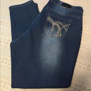 👉🏼16w Jeans! Perfect condition!