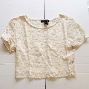 Cream lace cropped tshirt (lined)