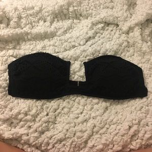 Black bandeau bikini top
