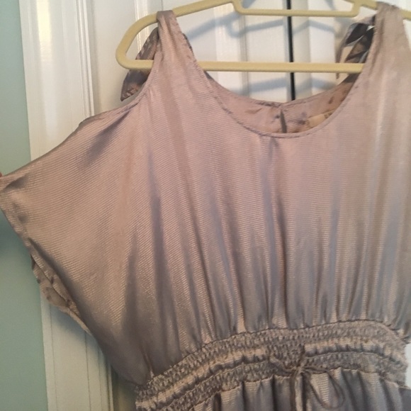 Cold Shoulder Dress. Champagne color. Size M. - Picture 4 of 5